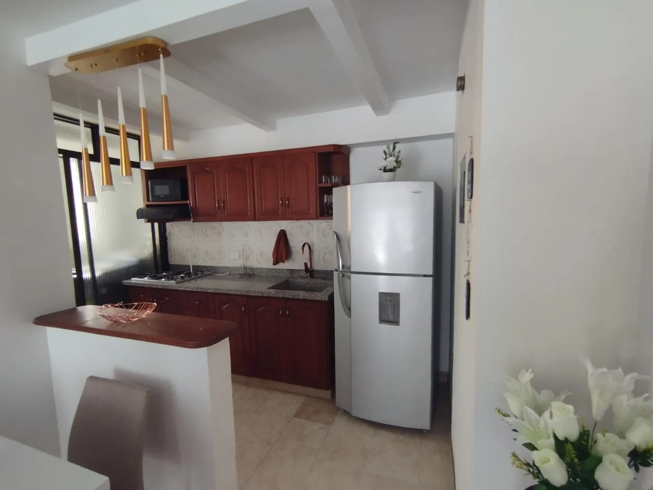 APARTAMENTO AMOBLADO SECTOR LOMA DEL INDIO