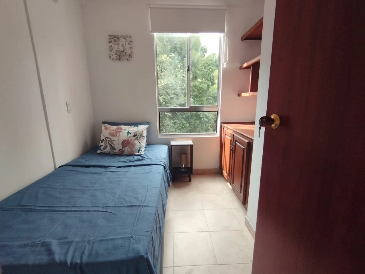 APARTAMENTO AMOBLADO SECTOR LOMA DEL INDIO