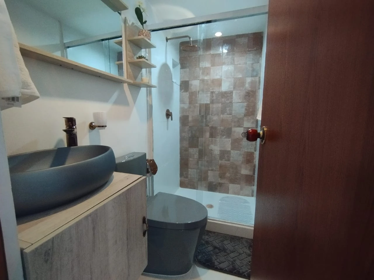 APARTAMENTO AMOBLADO SECTOR LOMA DEL INDIO
