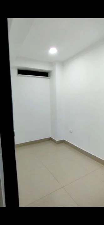 Casa comercial en venta sector Niquia