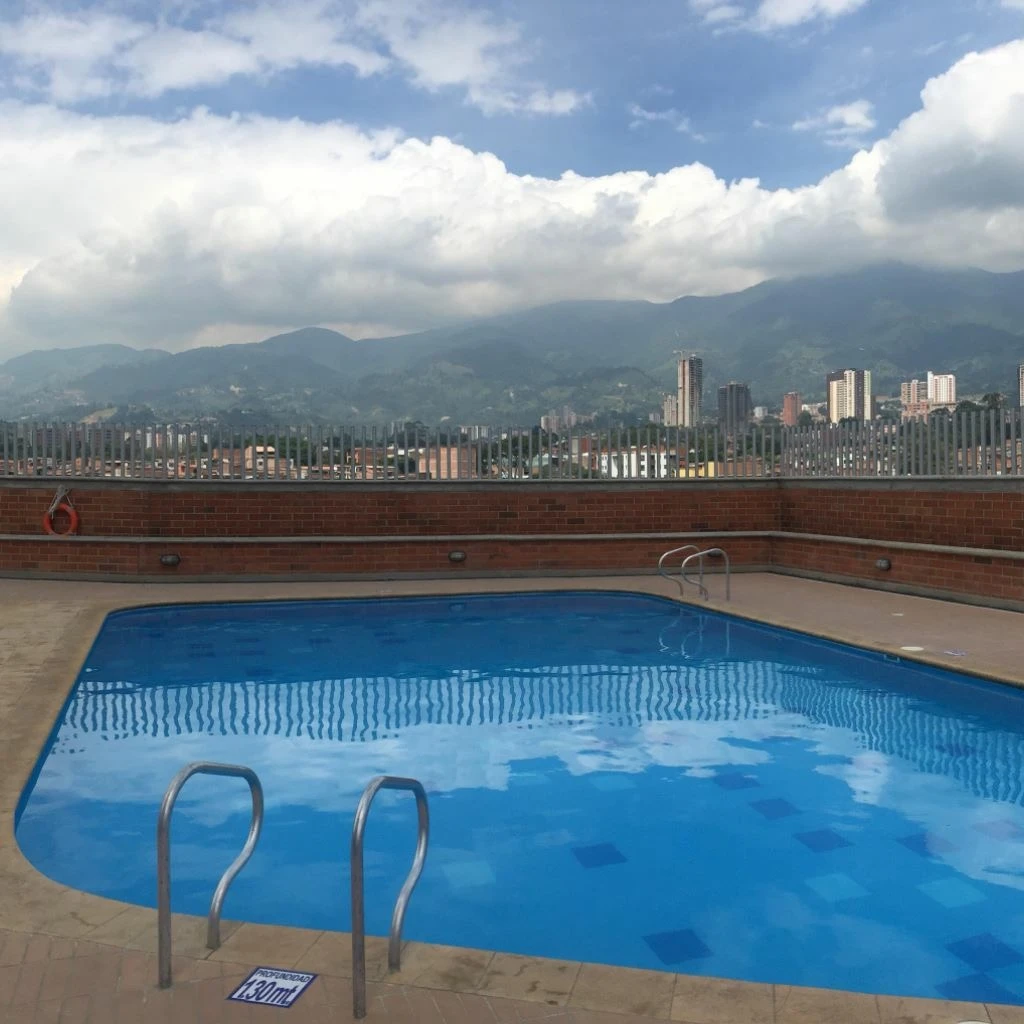 apartamento en venta sector rompoy pilsen itagui 