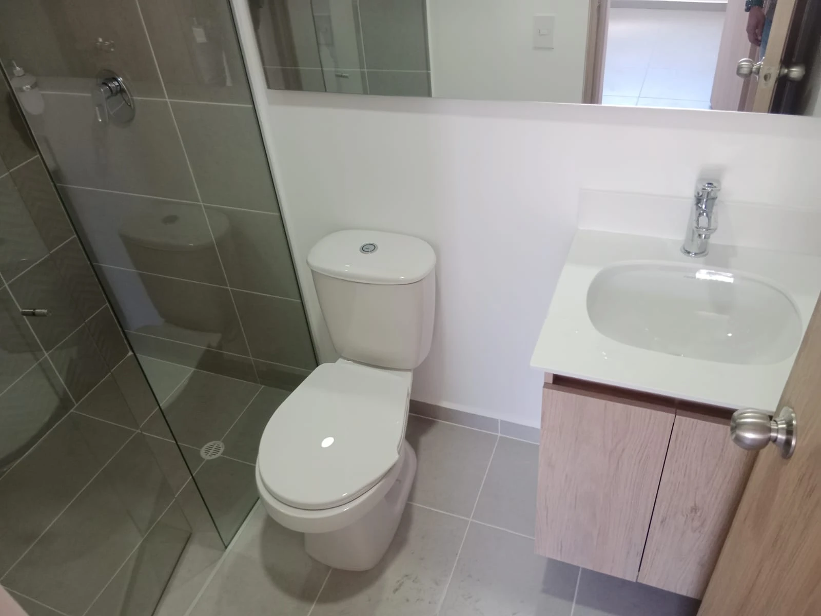 ARRIENDO APARTAMENTO EN EL POBLADO