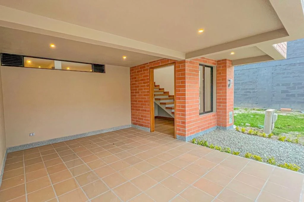 Casa en venta en la ceja 