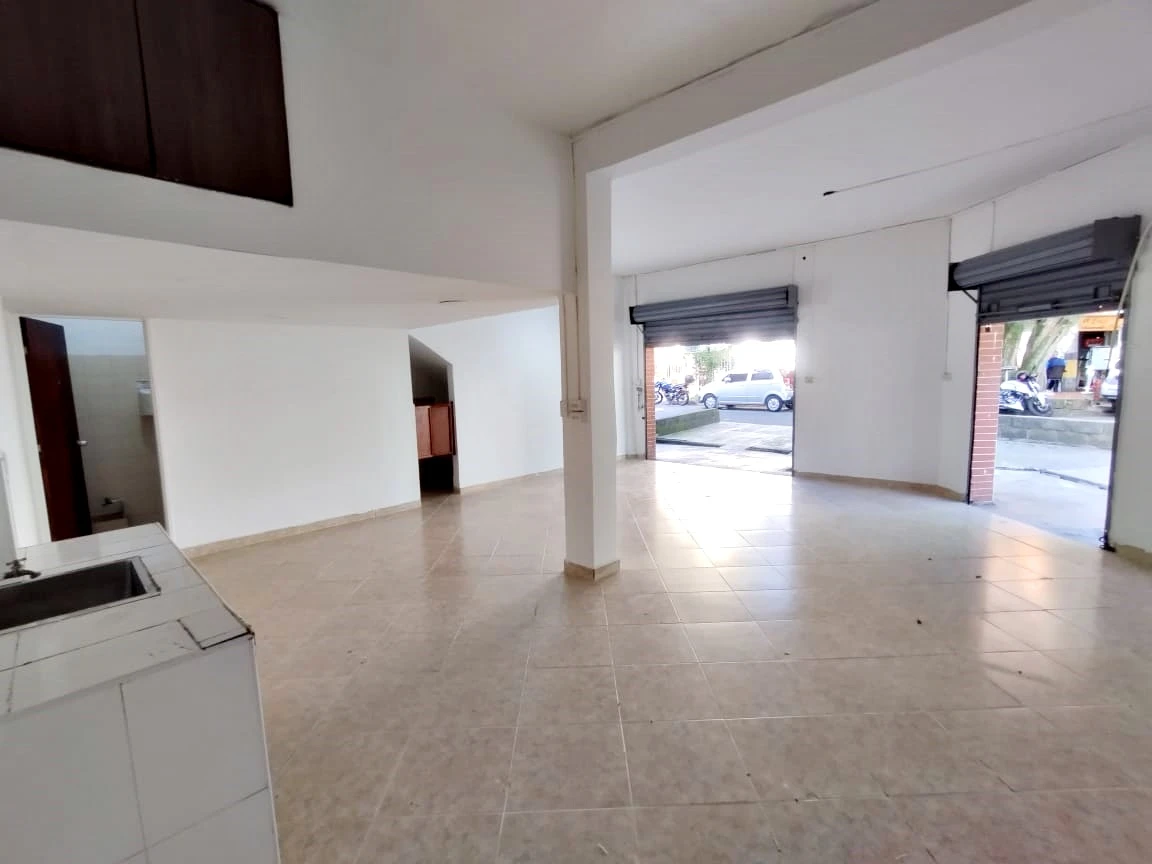 Local en arriendo sector Sevilla