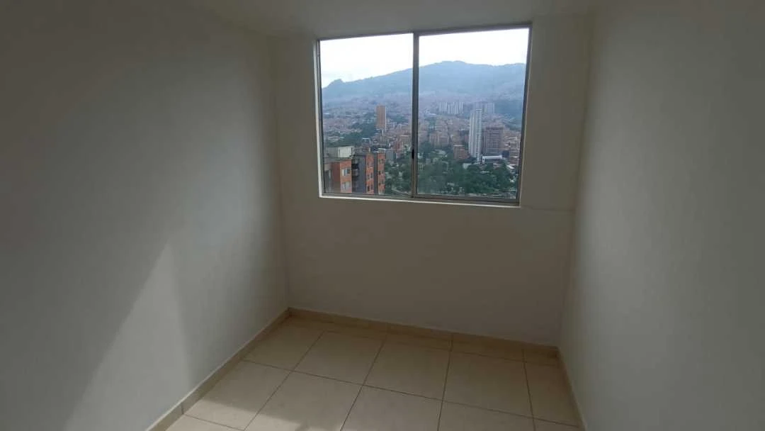 Se arrienda apartamento en sector madera via Machado
