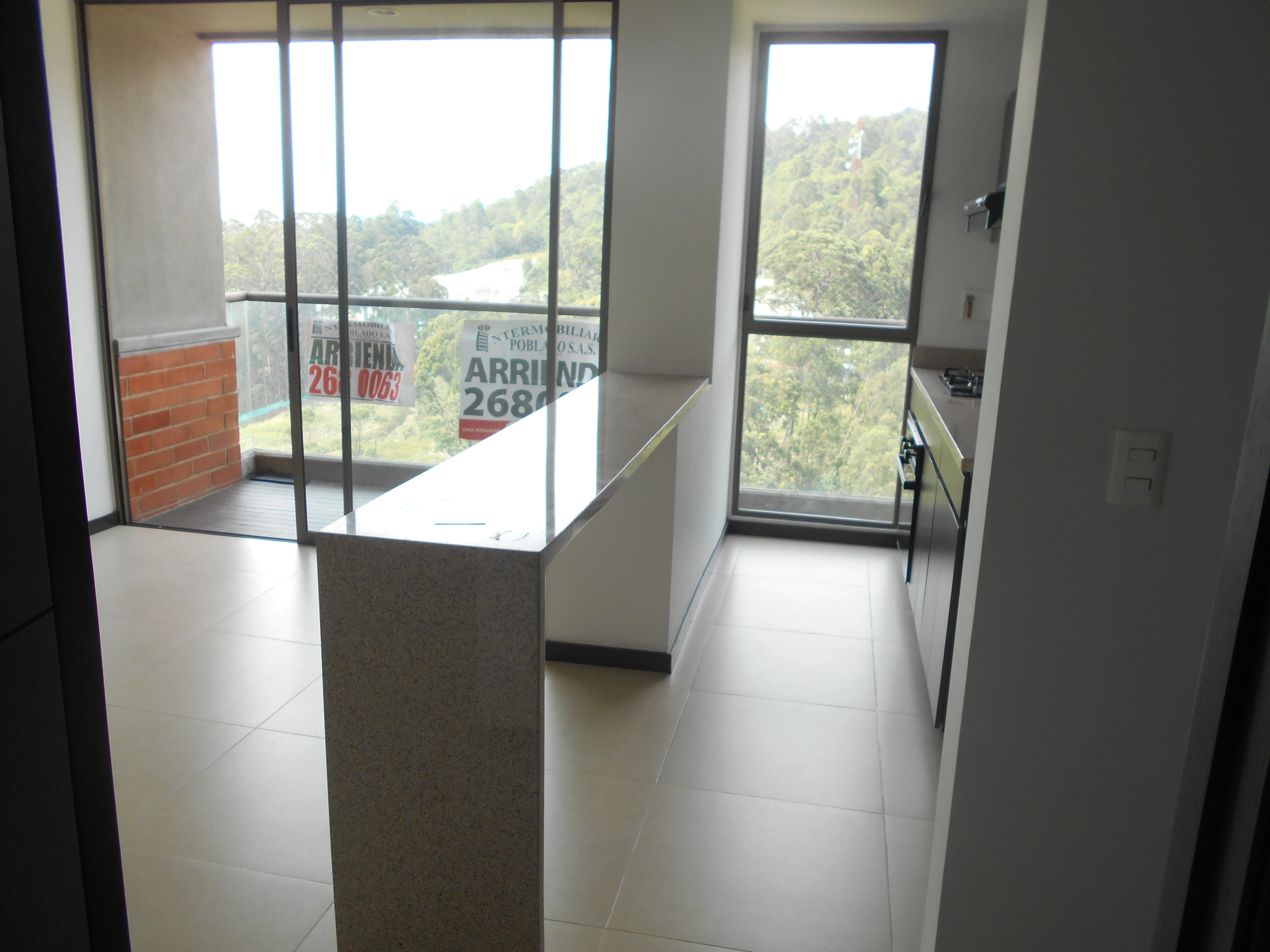 apartamento en arriendo sector superior padre marianito