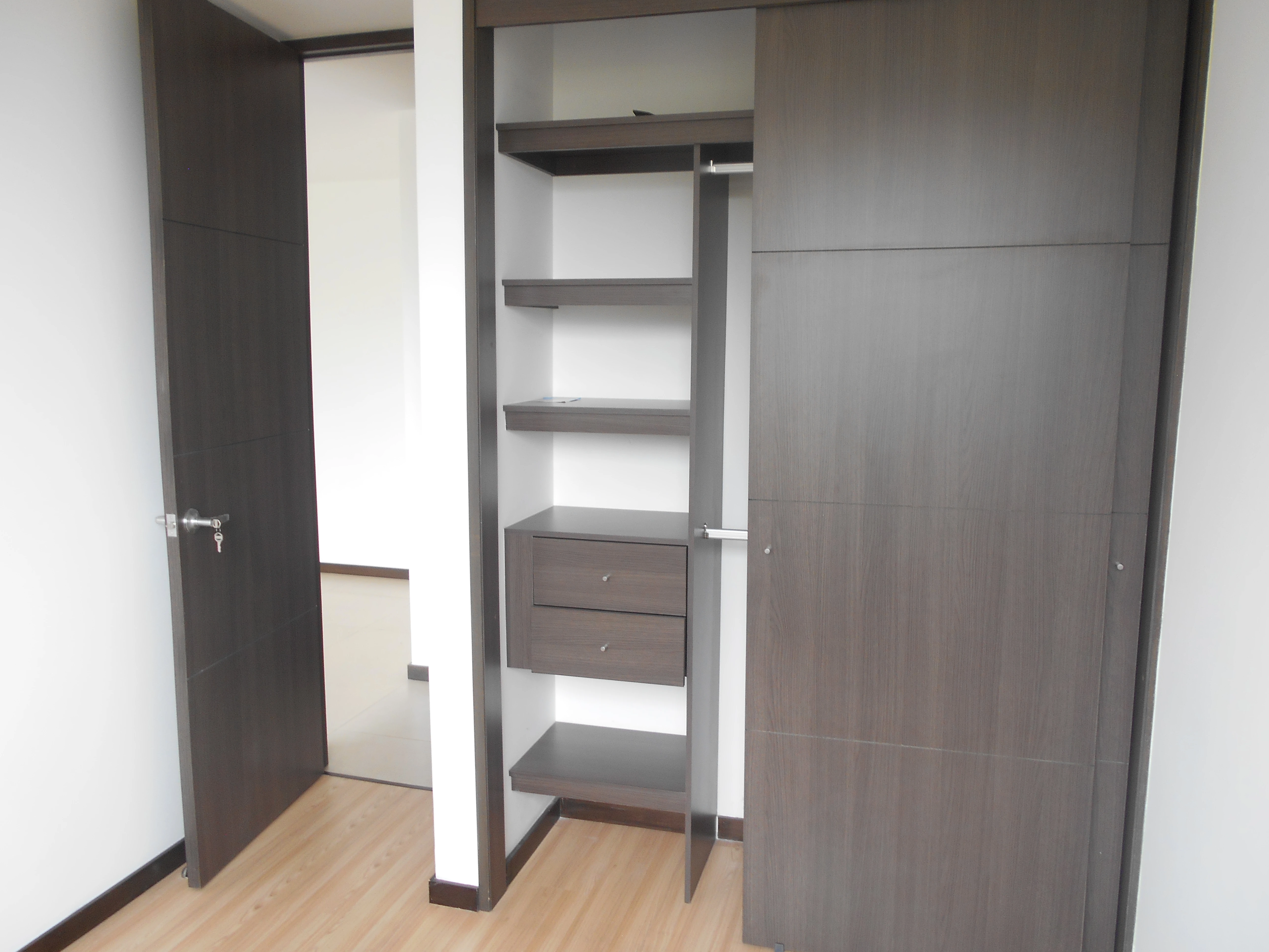 apartamento en arriendo sector superior padre marianito