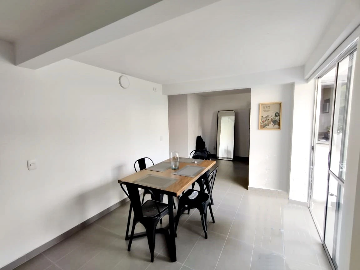 Apartamento en venta Loma de los Bernal