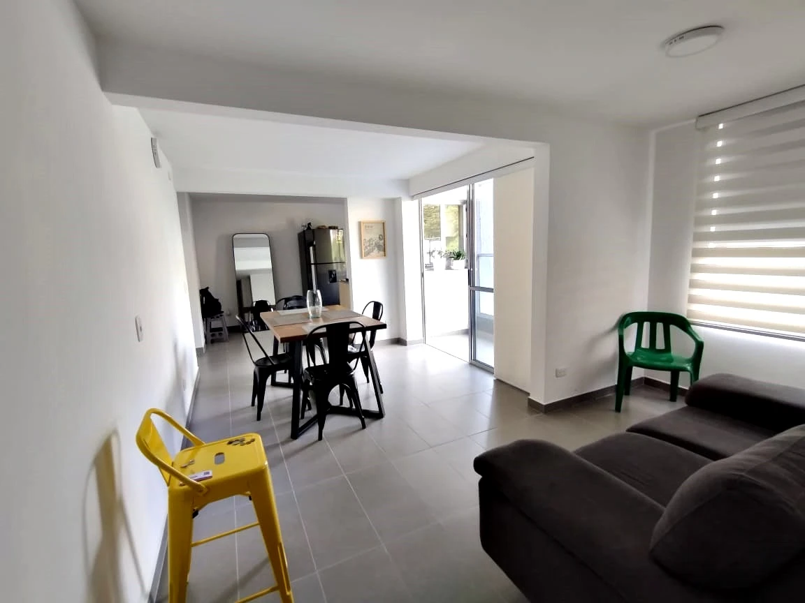 Apartamento en venta Loma de los Bernal