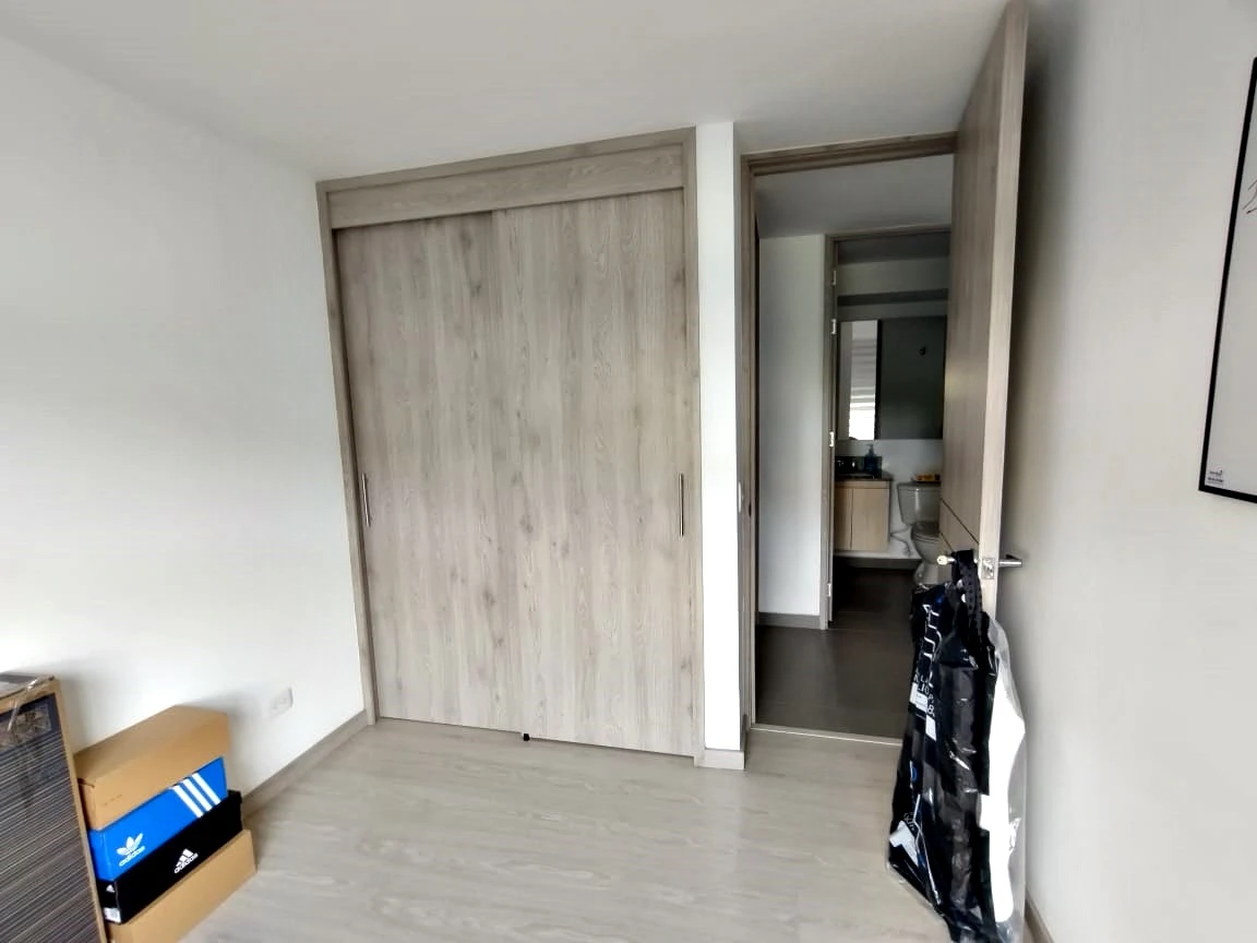 Apartamento en venta Loma de los Bernal