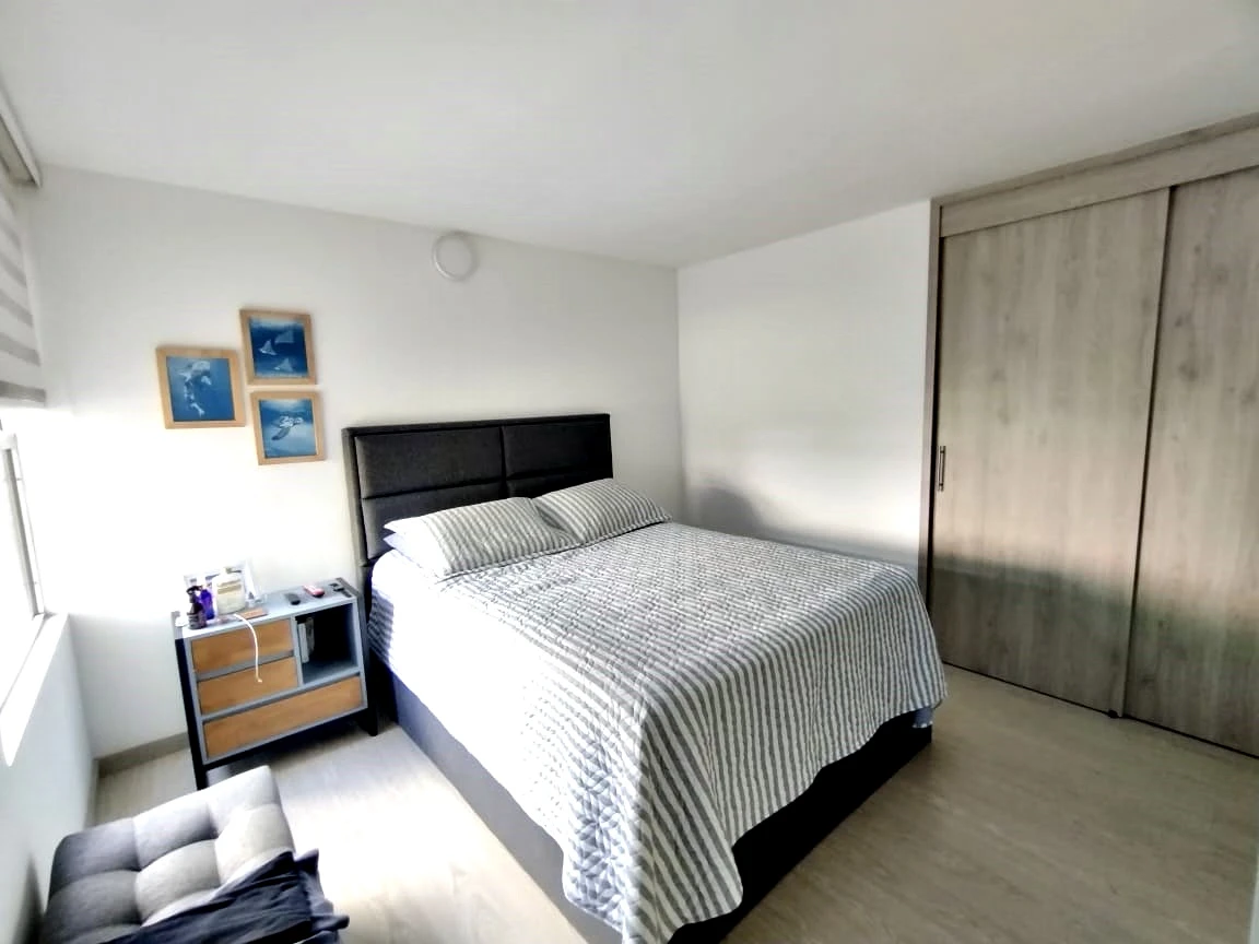 Apartamento en venta Loma de los Bernal