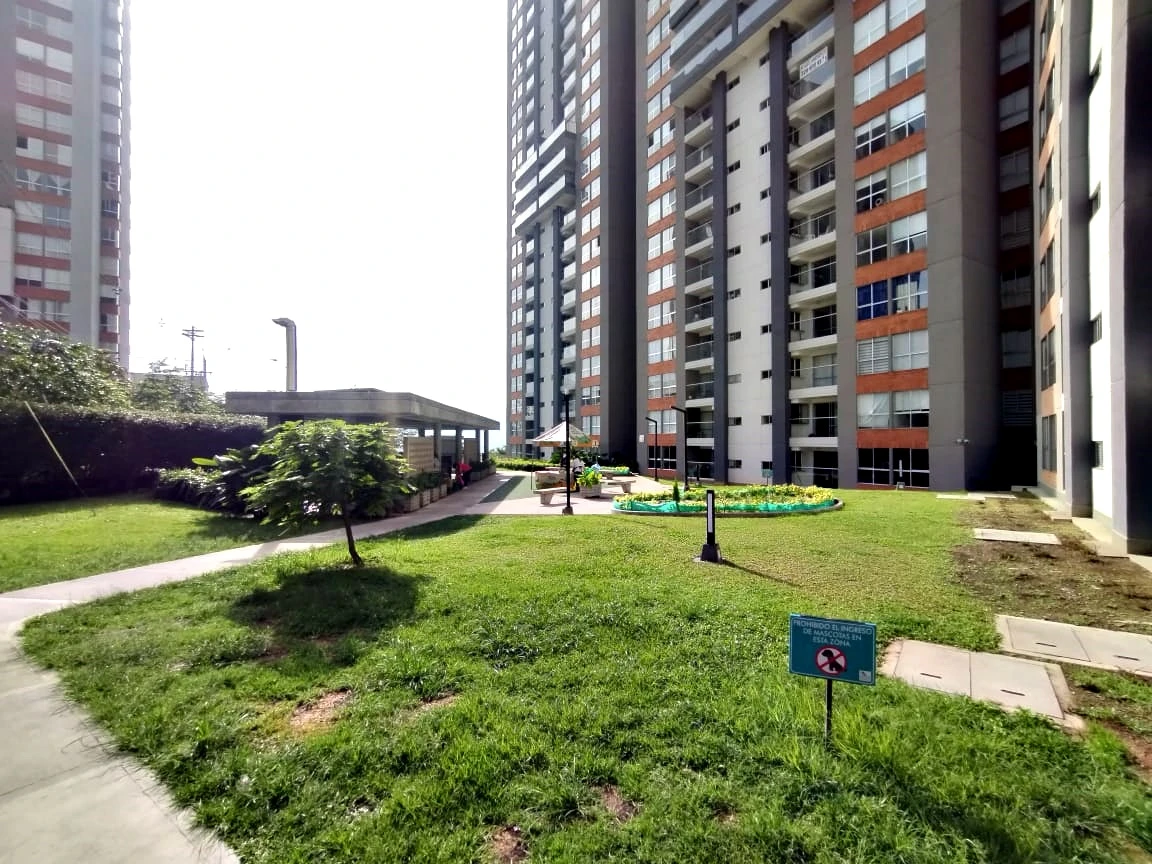 Apartamento en venta Loma de los Bernal