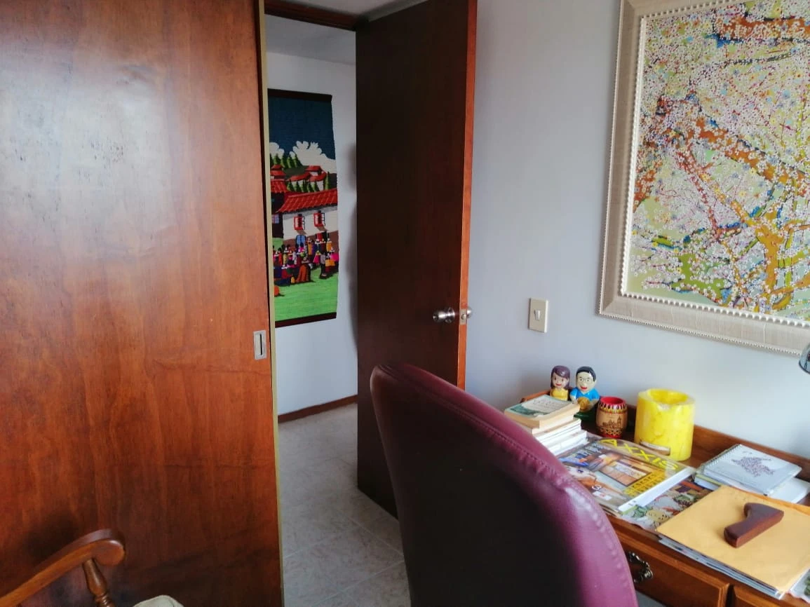 Apartamento amoblado en arriendo sector Carlos E Restrepo