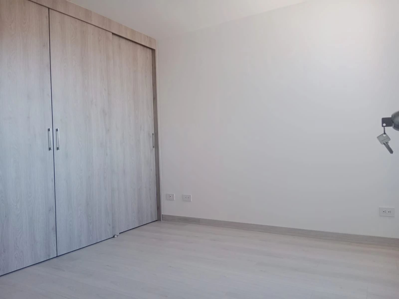 ARRIENDO APARTAMENTO EN EL POBLADO