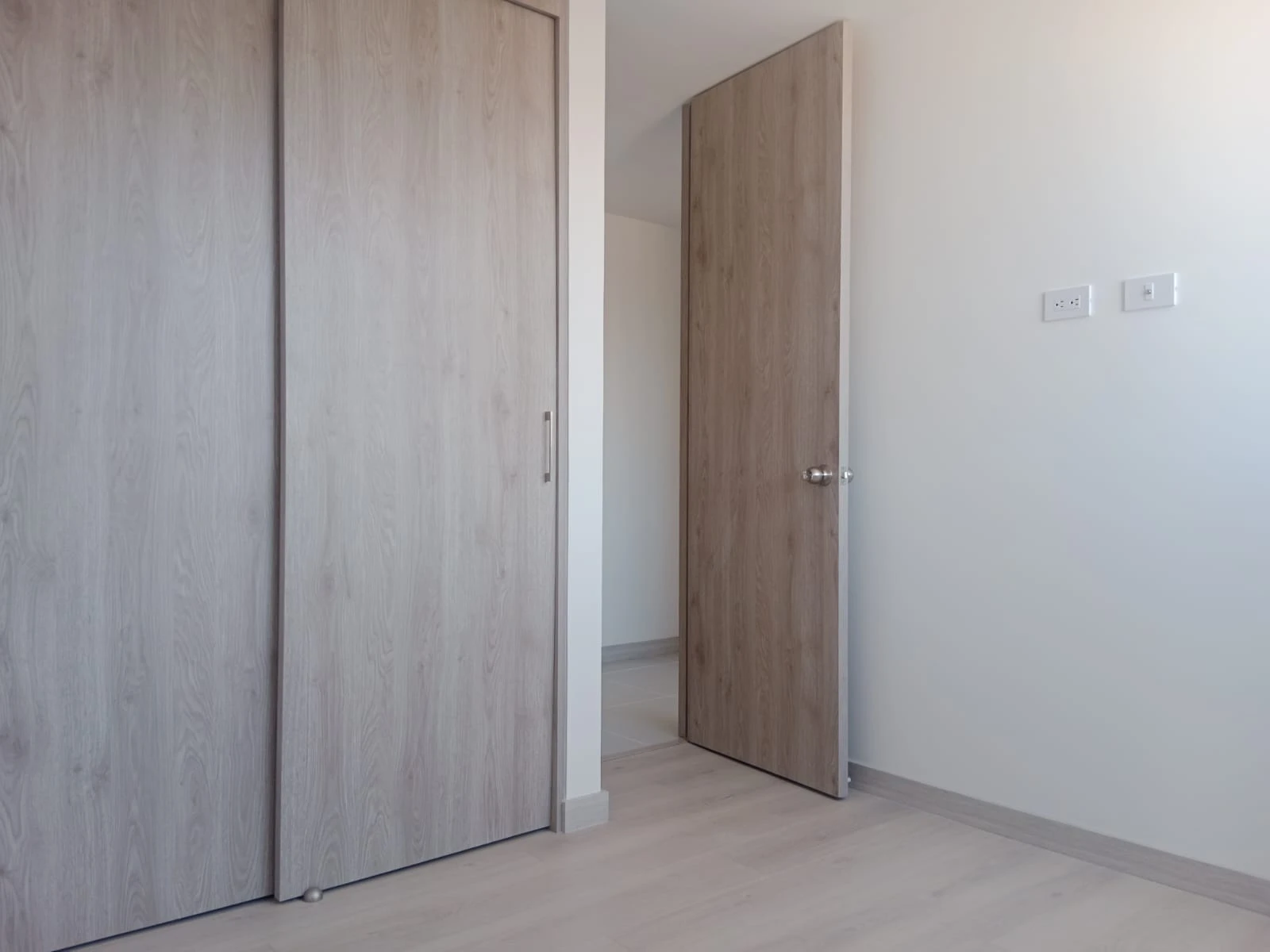 ARRIENDO APARTAMENTO EN EL POBLADO