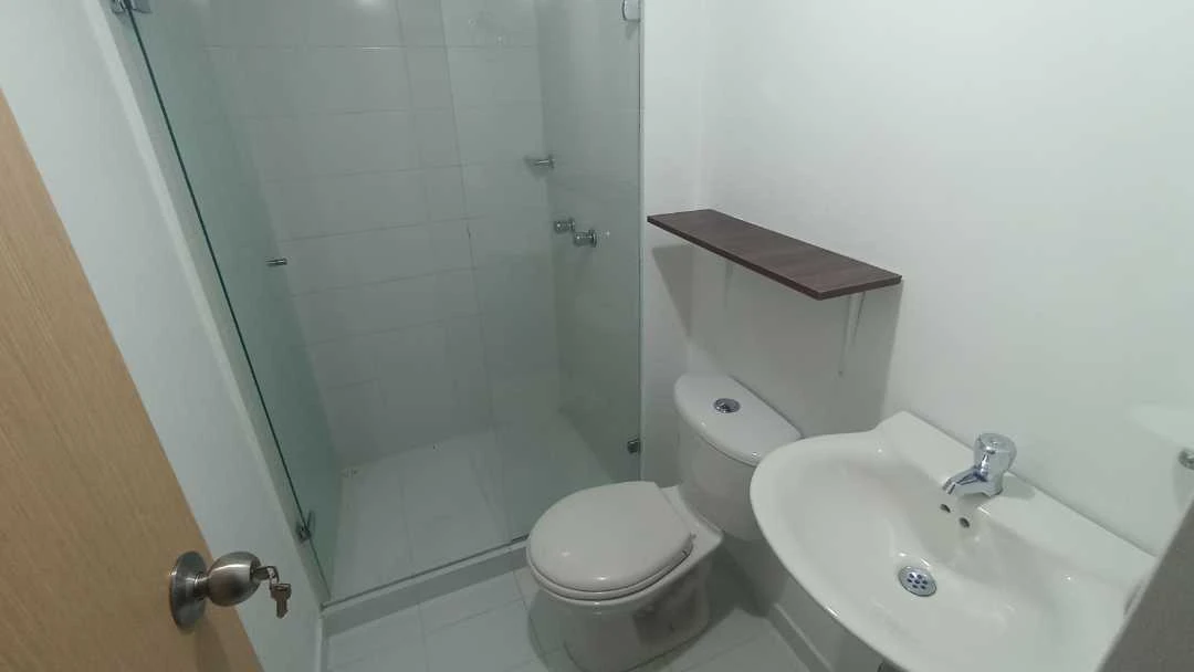 Se vende apartamento en sector Navarra unidad poblado niquia