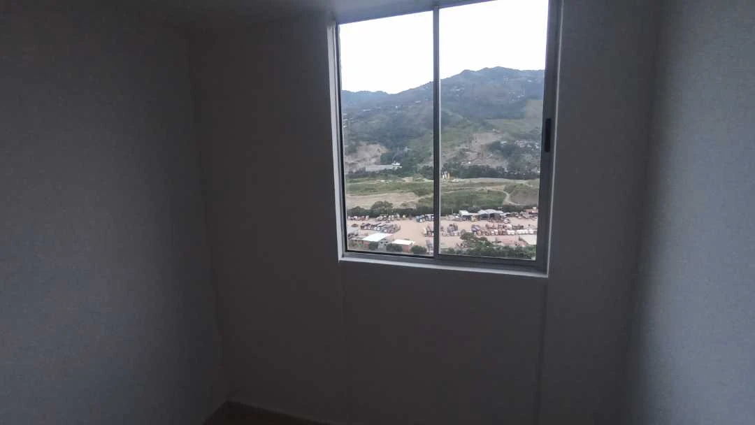Se vende apartamento en sector Navarra unidad poblado niquia