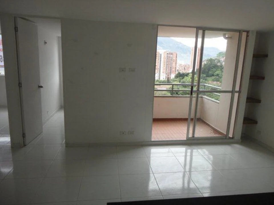 Apartamento en venta cerca a la estación Madera