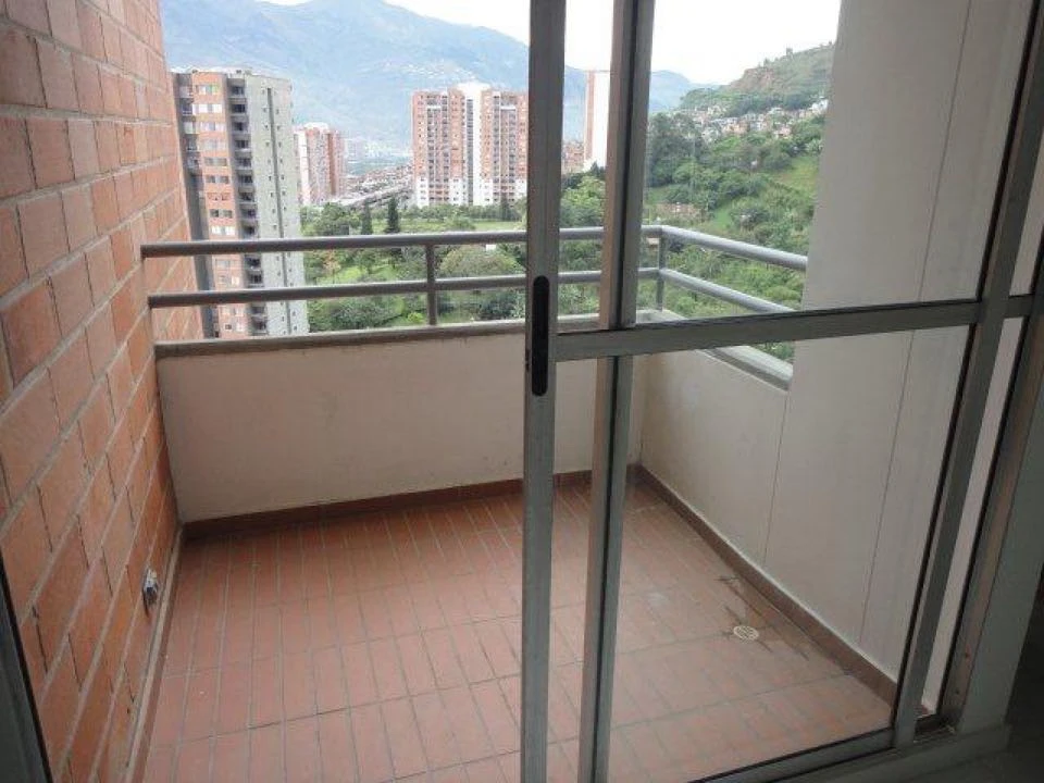 Apartamento en venta cerca a la estación Madera