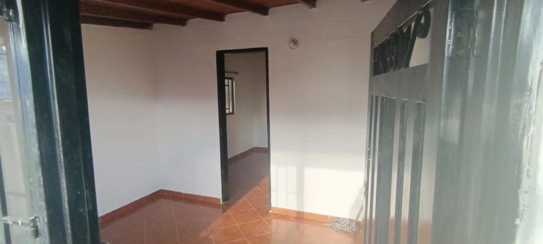 Casa en arriendo cerca a la estación Acevedo