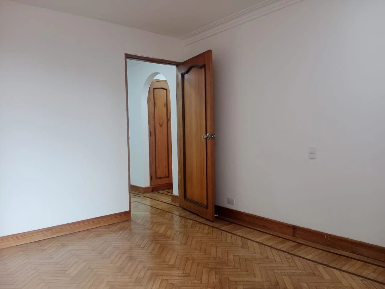 ARRIENDO APARTAMENTO EN EL POBLADO