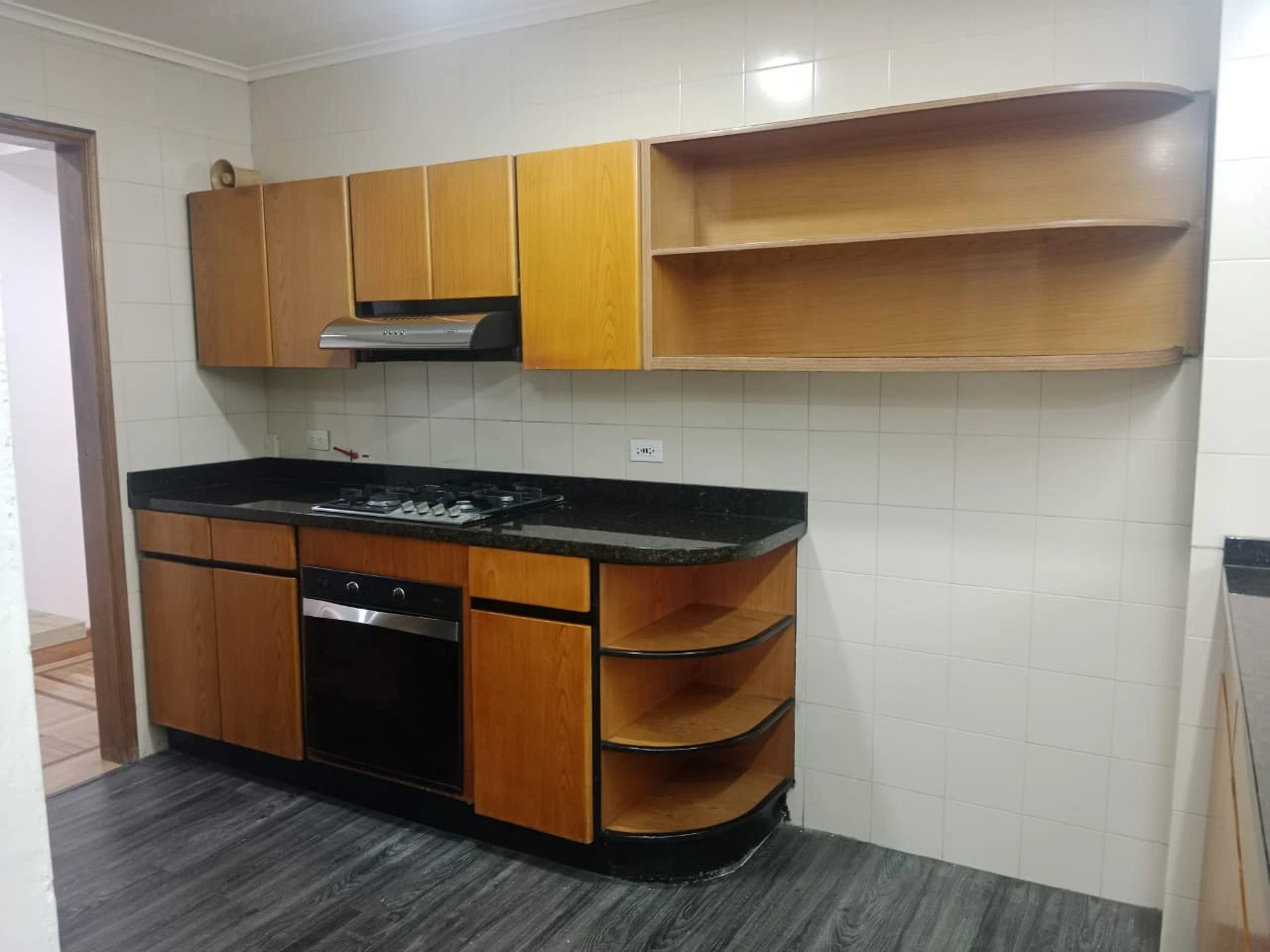 ARRIENDO APARTAMENTO EN EL POBLADO