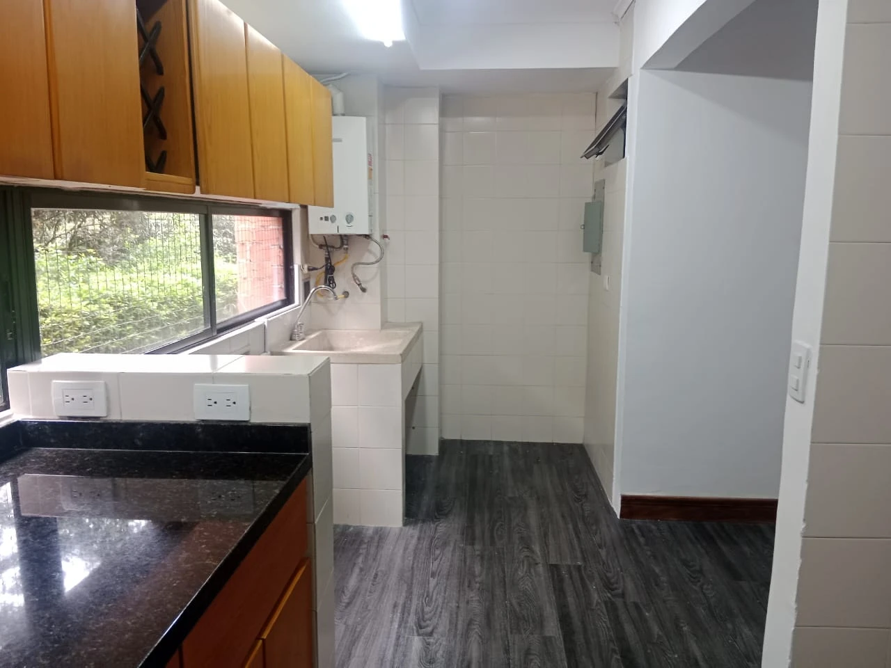 ARRIENDO APARTAMENTO EN EL POBLADO