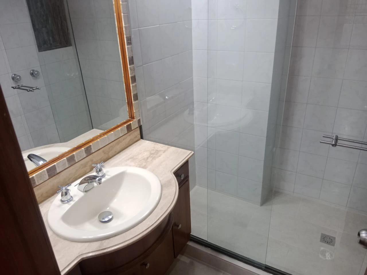 ARRIENDO APARTAMENTO EN EL POBLADO