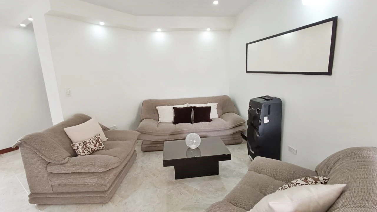 Apartamento en venta sector Belen Rosales