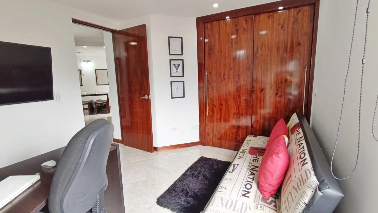 Apartamento en venta sector Belen Rosales