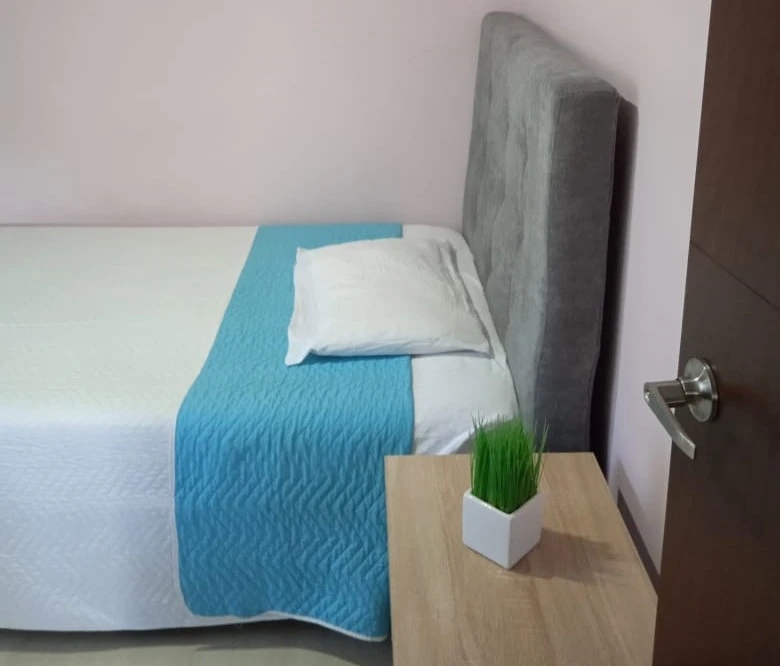 Apartamento amoblado en arriendo sector San Lucas