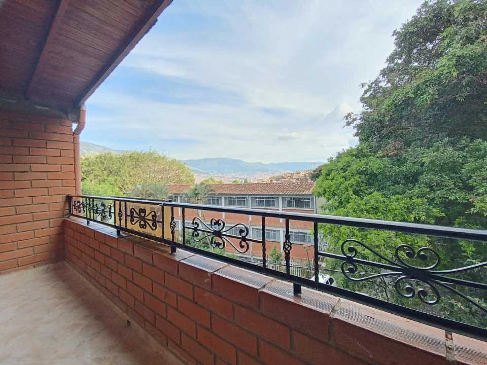Apartamento en Venta Florencia Medellin