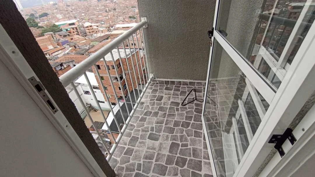 Se vende apartamento en barrio Bellavista en el  edificio la casona