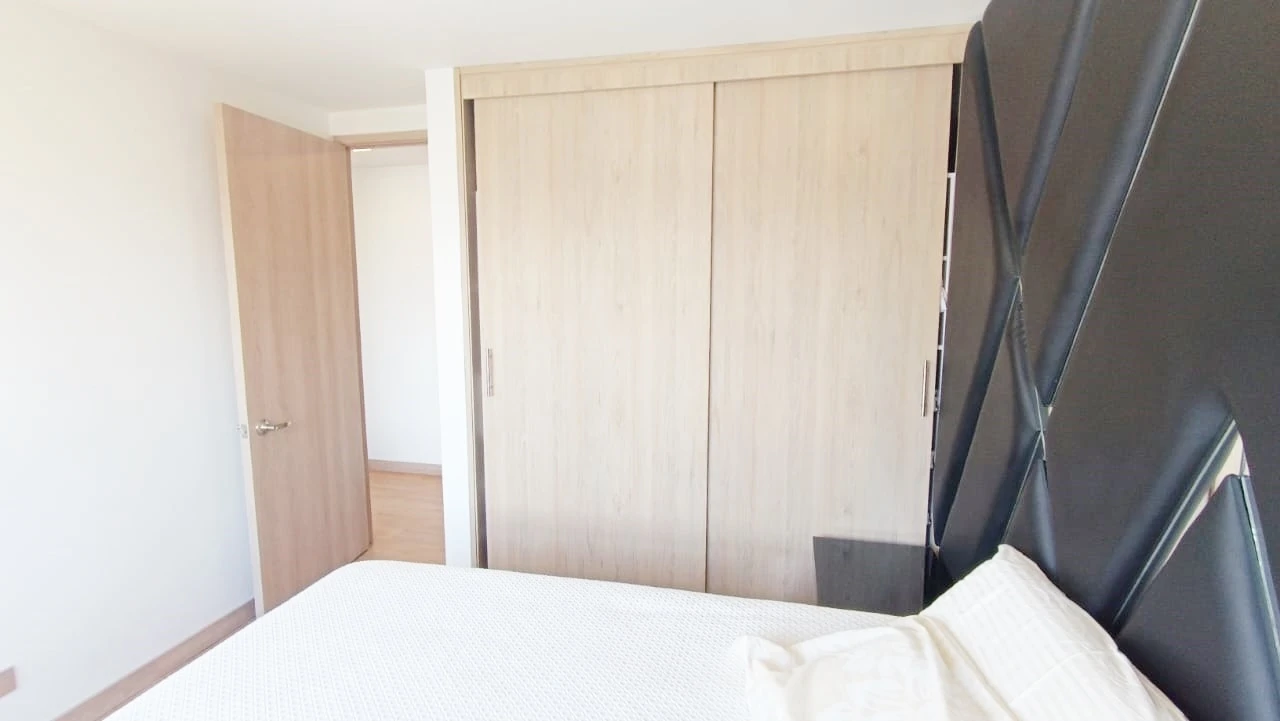 Apartamento en arriendo sector loma del San Julian