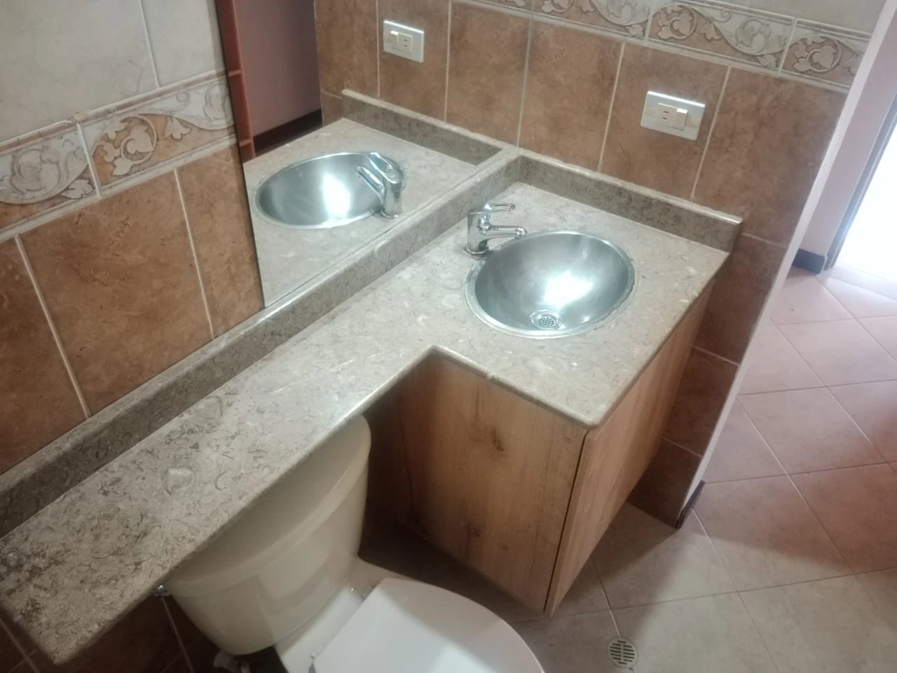ARRIENDO APARTAMENTO DUPLEX