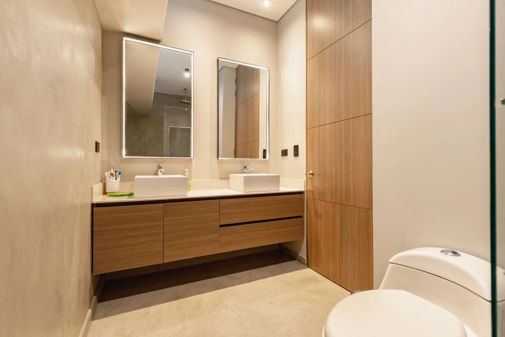 Apartamento amoblado en arriendo sector Loma los Parra