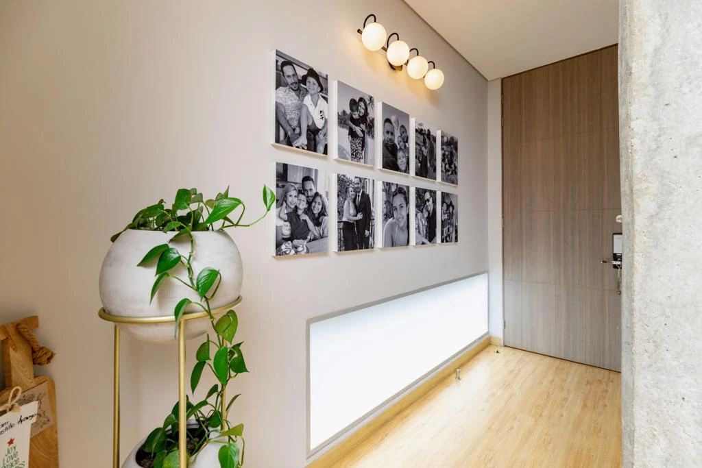 Apartamento amoblado en arriendo sector Loma los Parra