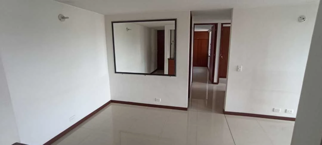 Se arrienda apartamento en sector madera unidad ciudad central