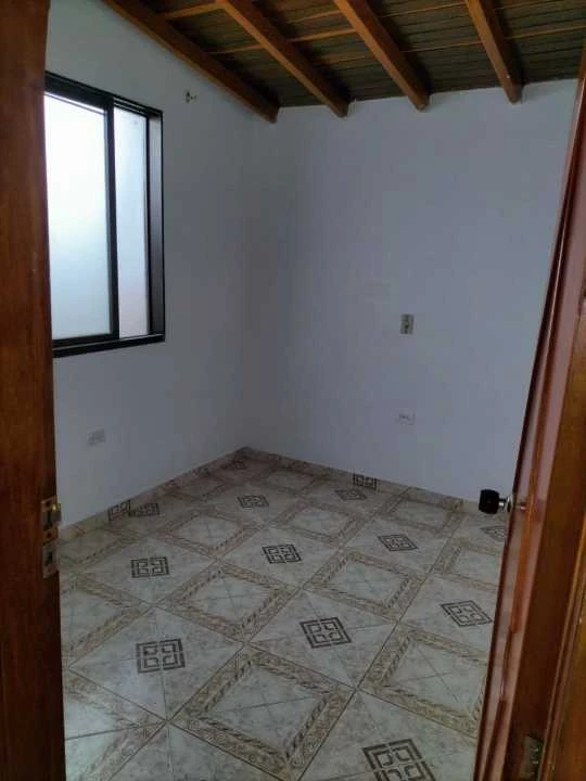 Se vende apartamento en sector niquia parte baja cercaA los árboles