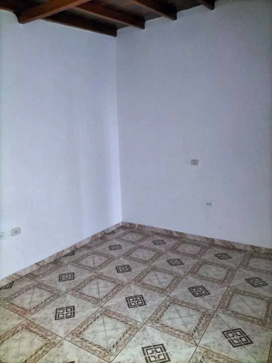 Se vende apartamento en sector niquia parte baja cercaA los árboles
