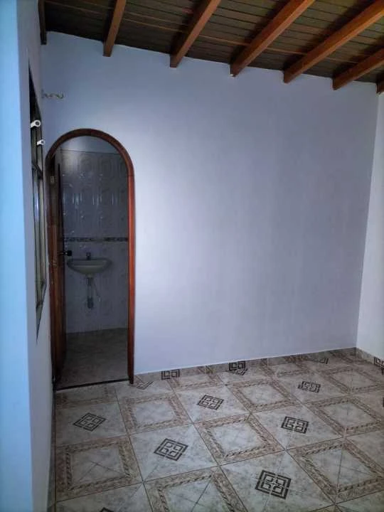 Se vende apartamento en sector niquia parte baja cercaA los árboles