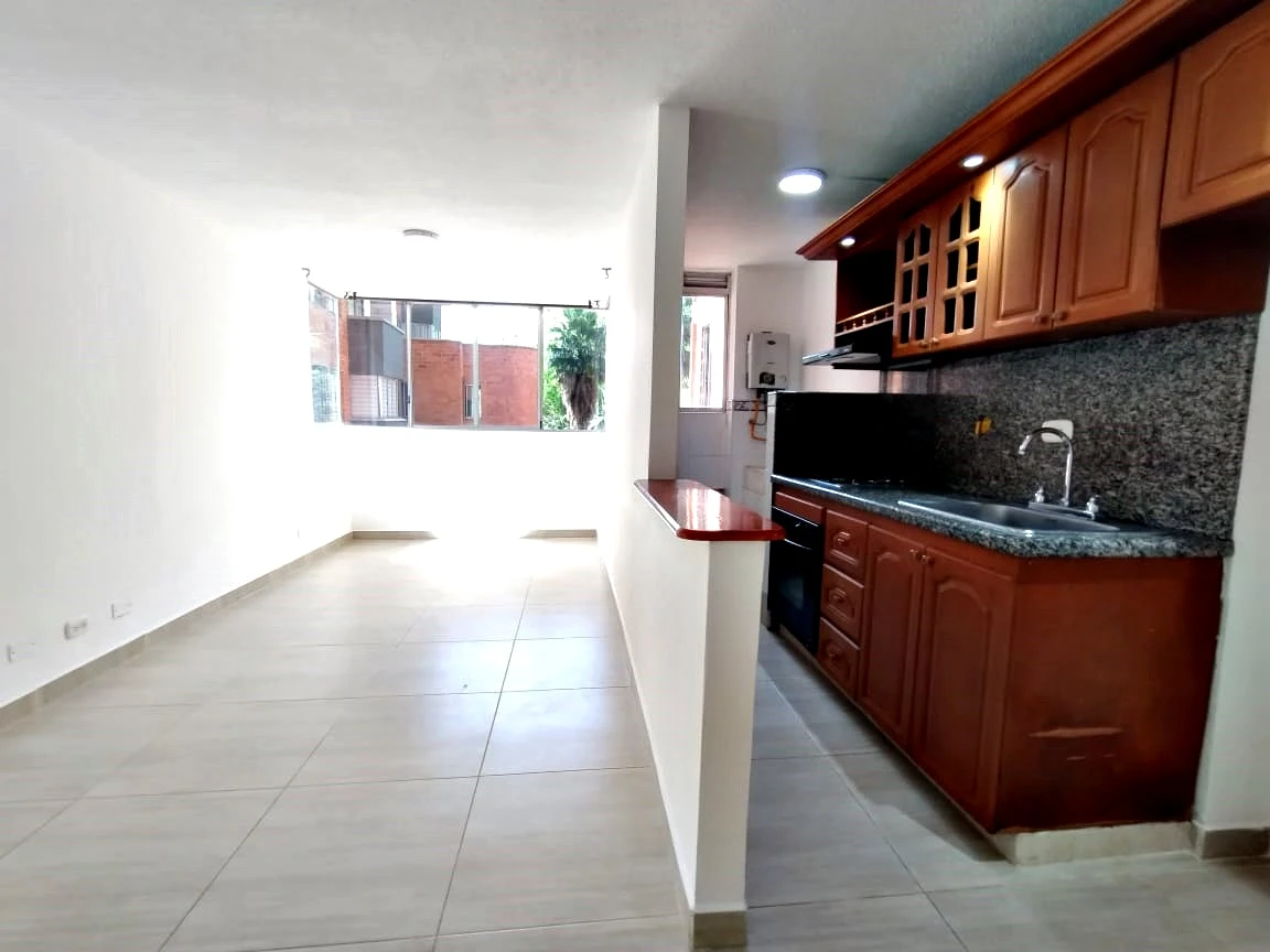 Apartamento en arriendo sector Loma de San Julián