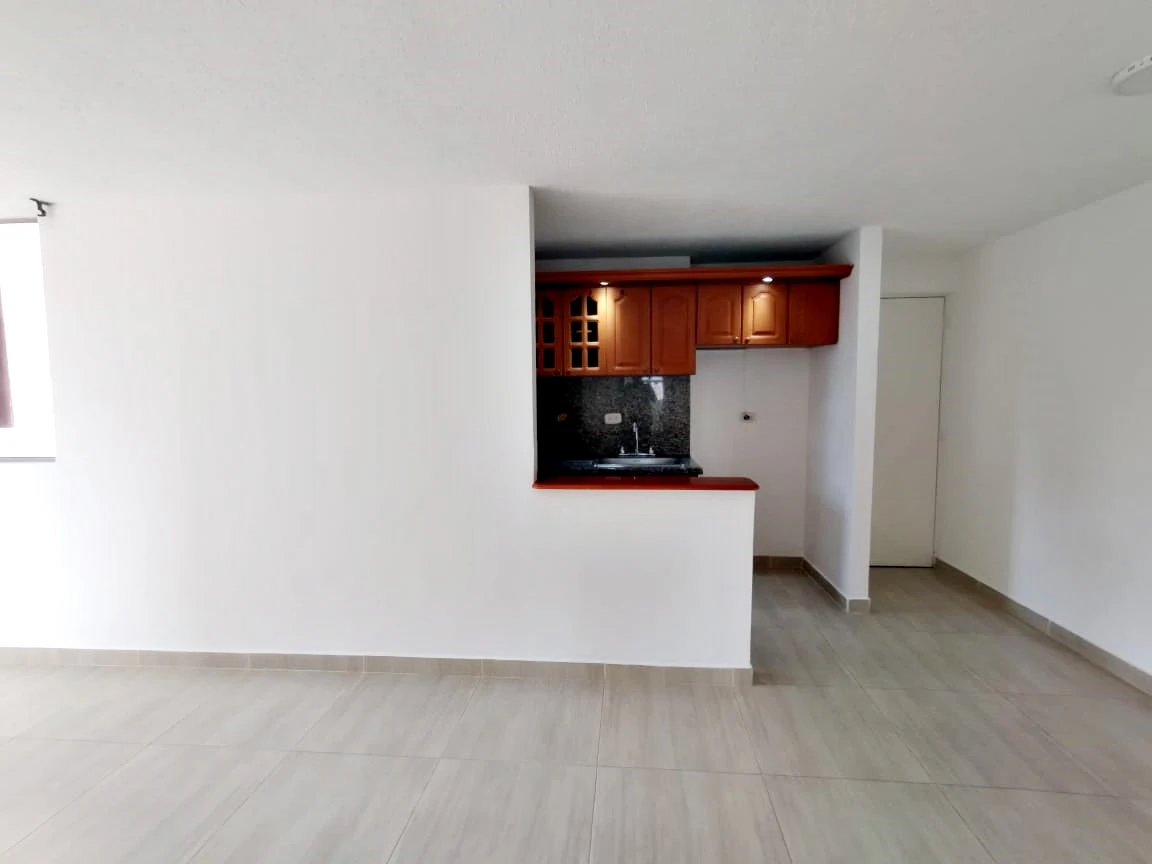 Apartamento en arriendo sector Loma de San Julián