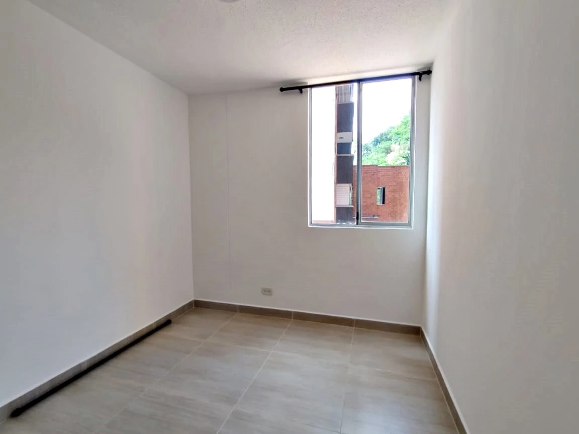 Apartamento en arriendo sector Loma de San Julián