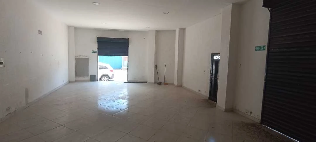 Se arrienda local 110 mts detrás del centro comercial florida