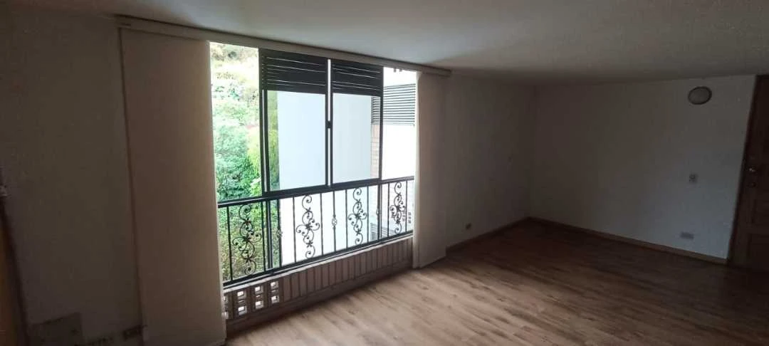 Se arrienda apartamento en sector trapiche unidad cerrada