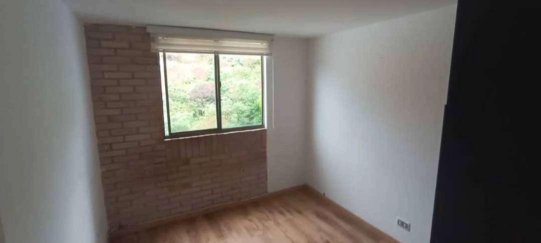 Se arrienda apartamento en sector trapiche unidad cerrada