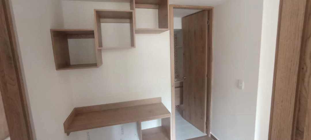 Se arrienda apartamento en sector Navarra unidad poblado niquia