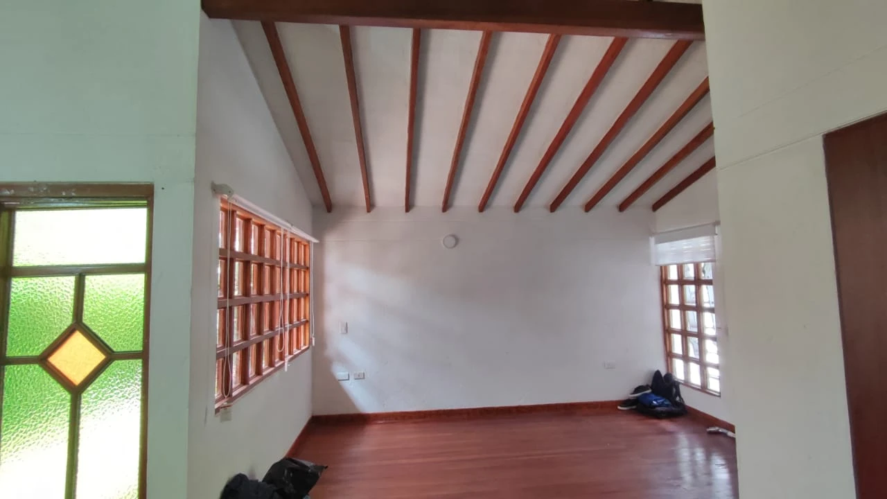 Casa campestre en arriendo -Vía la ceja- La Unión 