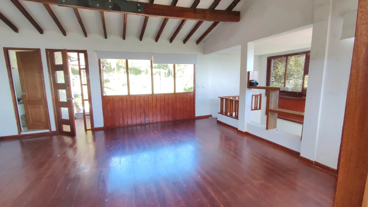 Casa campestre en arriendo -Vía la ceja- La Unión 